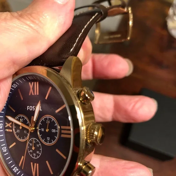 FOSSIL BQ2095 FLYNN GOLD BLUE BROWN LEATHER CHRONOGRAPHMEN WATCH